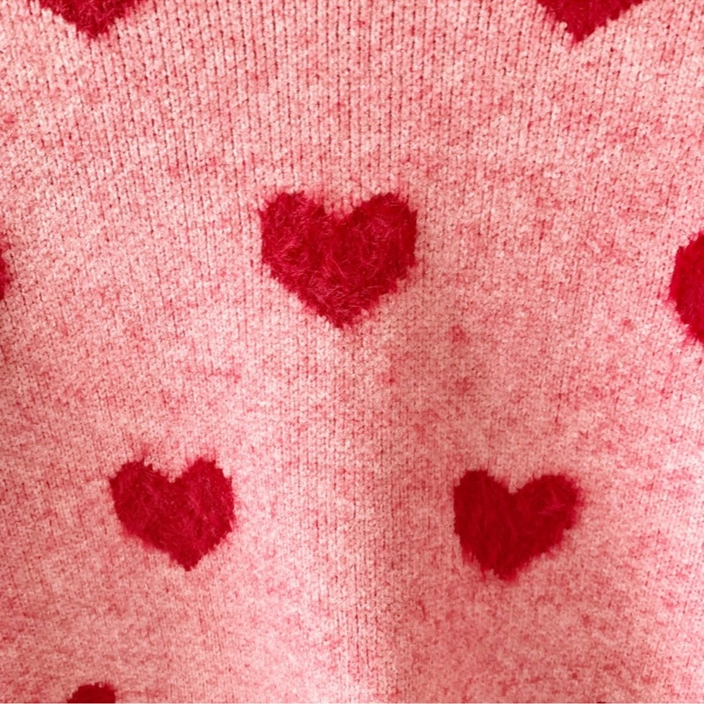 Heart Sweater - Picture 6 of 9